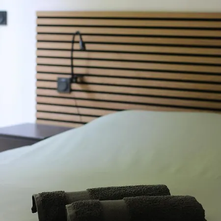 Contemporary Overlooking Gold Islands Vakantiehuis Carqueiranne