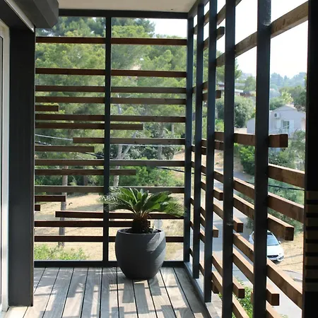 Contemporary Overlooking Gold Islands